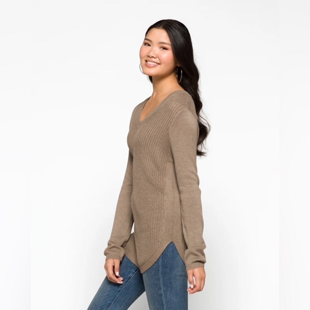 NWT Rd Style Josslyn V Neck Women’s Brown Sweater Pullover Size Large